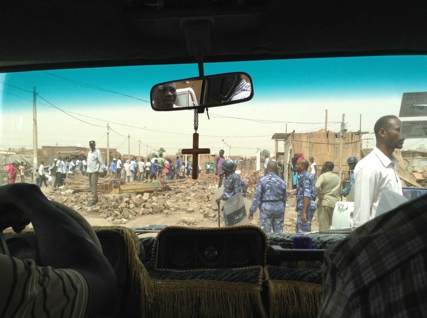 Kako građanski rat u Sudanu ulazi u treću godinu, služba se nastavlja